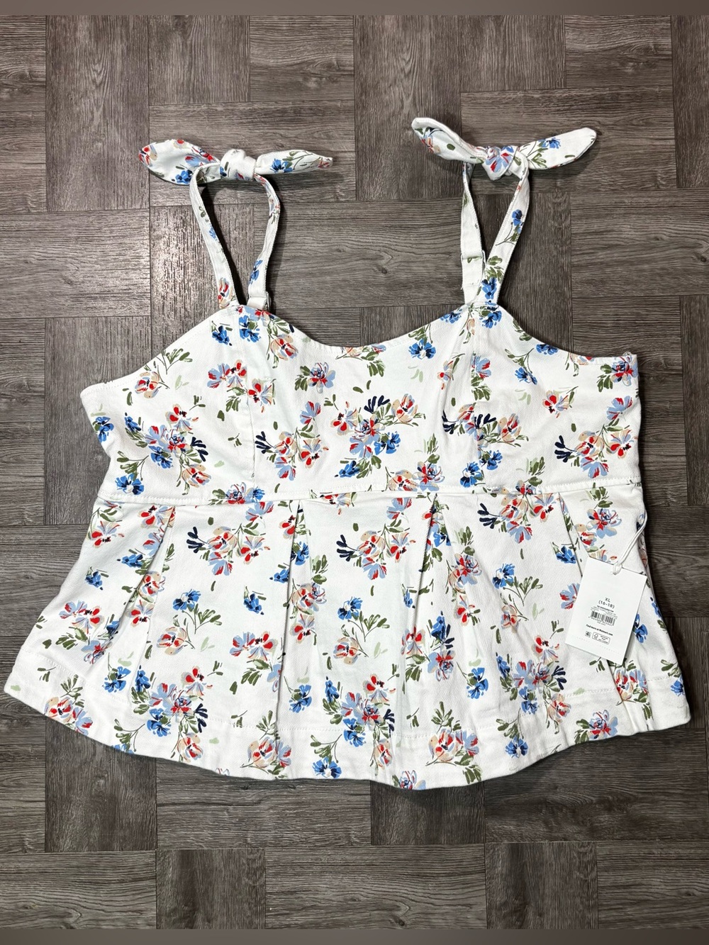 Free Assembly Smocked Floral Cami Tank Top White Blue Peplum Size XL 16-18
